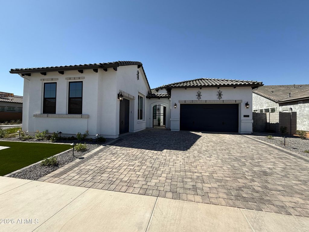 1072 E Firestone Drive, Chandler, AZ 85249 — exterior