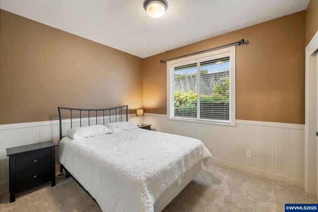 39913 Wall St, Sandy, OR 97055