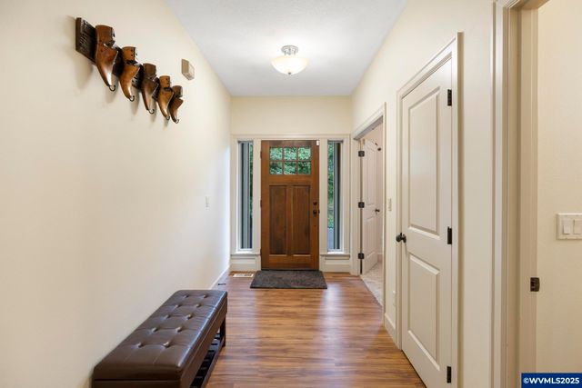 39913 Wall St, Sandy, OR 97055