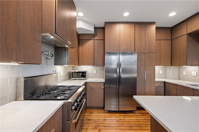 4808 Lima Way, Bloomfield, PA 15224