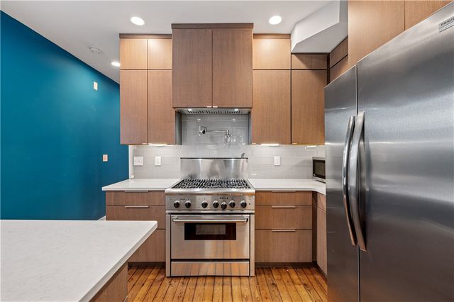 4808 Lima Way, Bloomfield, PA 15224