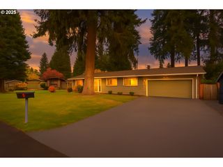 1211 Ne 110TH St, Vancouver, WA 98685