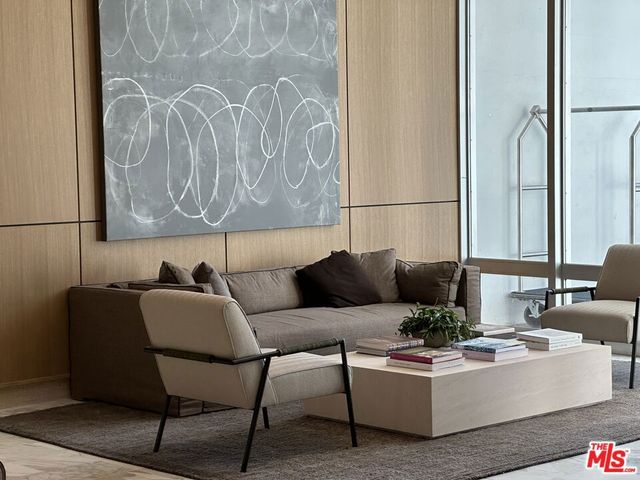 999 N Doheny Drive 1207, West Hollywood, CA 90069