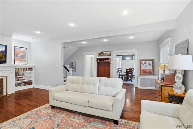 160 Dorchester Road, Buffalo, NY 14213