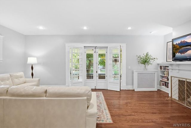 160 Dorchester Road, Buffalo, NY 14213