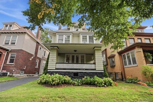 160 Dorchester Road, Buffalo, NY 14213