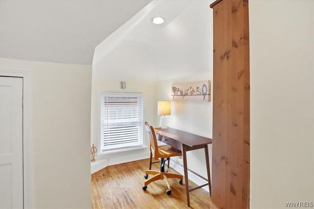 160 Dorchester Road, Buffalo, NY 14213