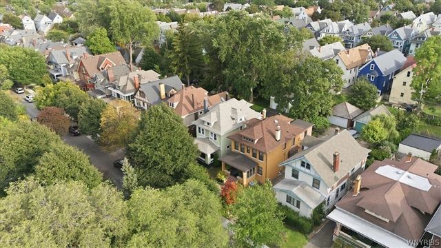 160 Dorchester Road, Buffalo, NY 14213