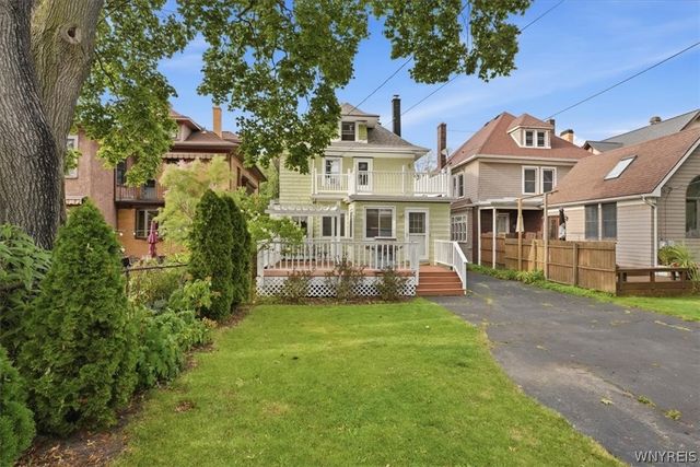 160 Dorchester Road, Buffalo, NY 14213
