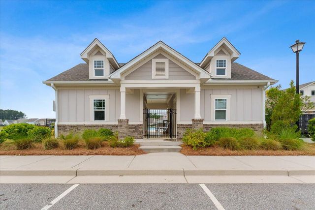 525 Purple Finch Road, Summerville, SC 29486