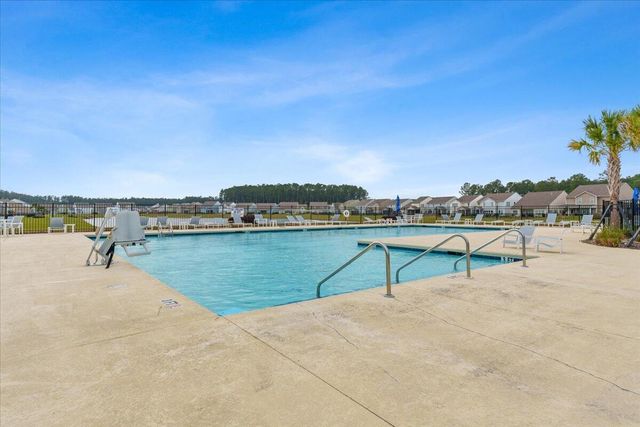 525 Purple Finch Road, Summerville, SC 29486