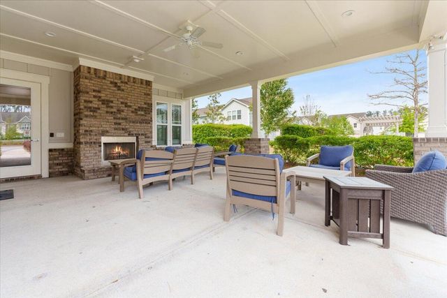 525 Purple Finch Road, Summerville, SC 29486