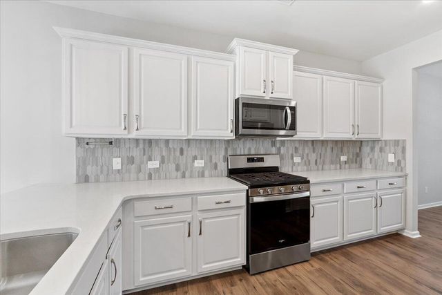 525 Purple Finch Road, Summerville, SC 29486