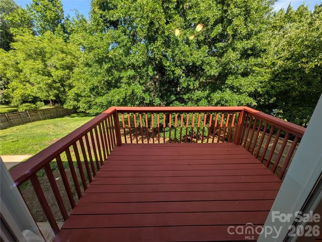 3822 Newhall Drive NW, Conover, NC 28613