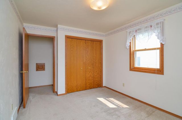 1518 COMMANCHE DRIVE, Green Bay, WI 54313