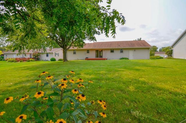1518 COMMANCHE DRIVE, Green Bay, WI 54313