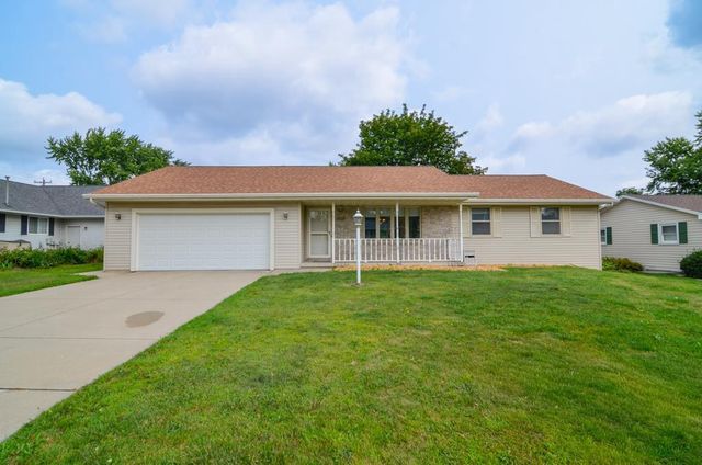 1518 COMMANCHE DRIVE, Green Bay, WI 54313