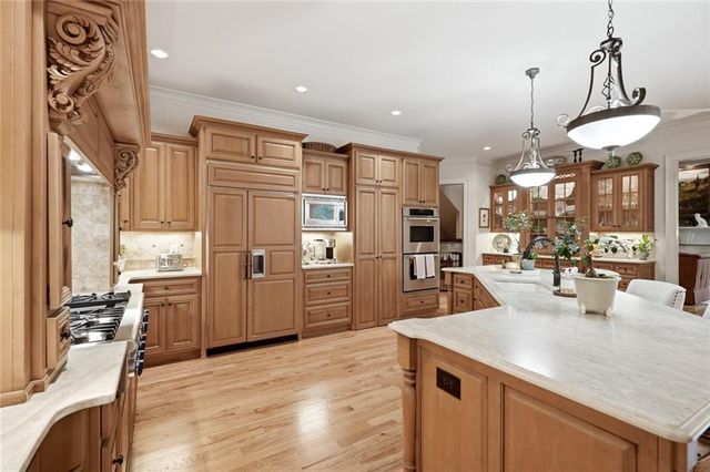 13335 Bishops Court, Roswell, GA 30075