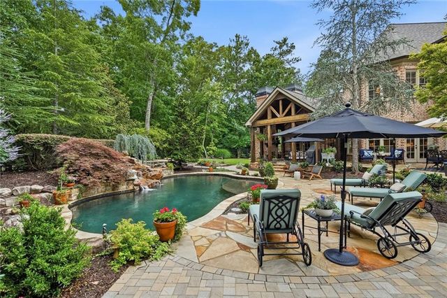 13335 Bishops Court, Roswell, GA 30075