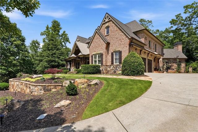 13335 Bishops Court, Roswell, GA 30075