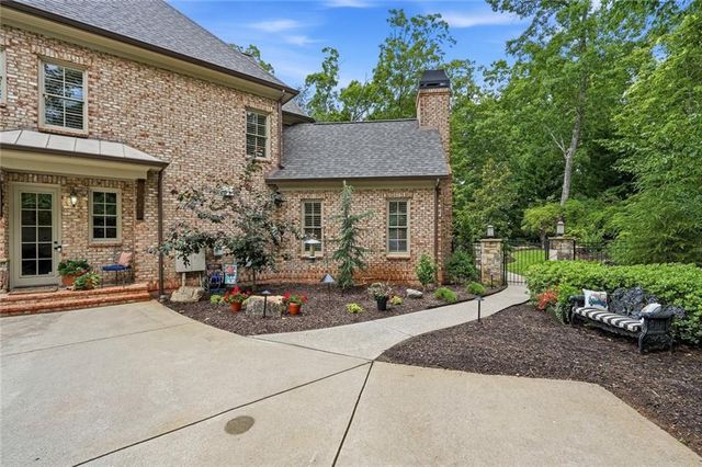 13335 Bishops Court, Roswell, GA 30075