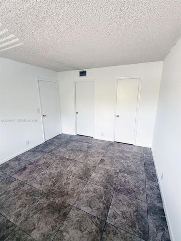 2070 NW 43rd Ter 6, Lauderhill, FL 33313