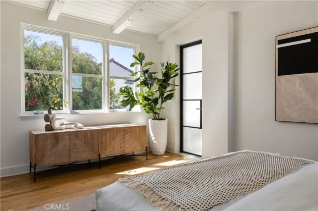 2217 Laurel Place, Newport Beach, CA 92663