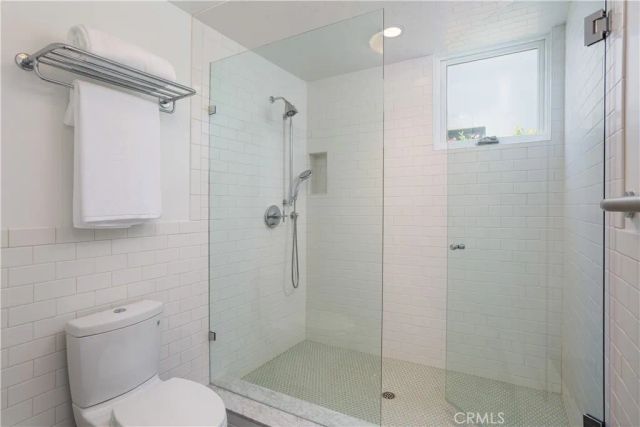 2217 Laurel Place, Newport Beach, CA 92663