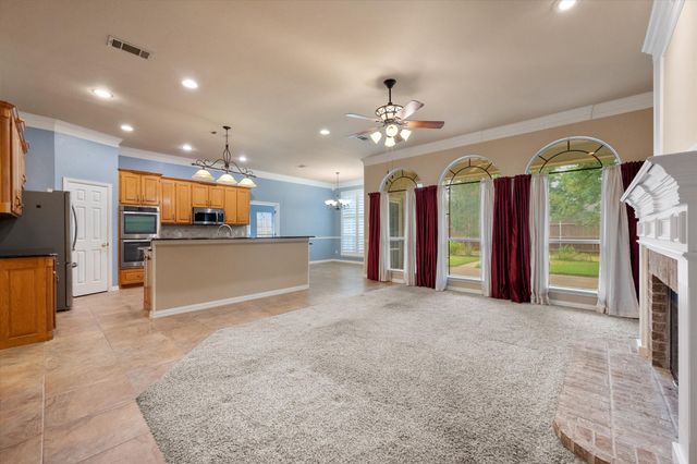 8904 Thornway Drive, North Richland Hills, TX 76182