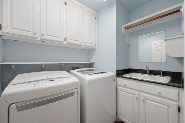 8904 Thornway Drive, North Richland Hills, TX 76182