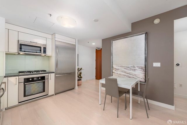 338 Spear Street 8G, San Francisco, CA 94105