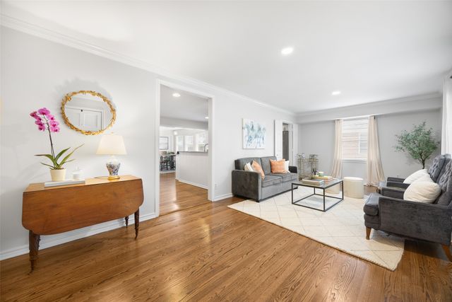 10146 Shadyview Drive, Dallas, TX 75238