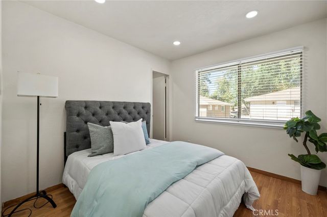 3125 N White Avenue 4, La Verne, CA 91750