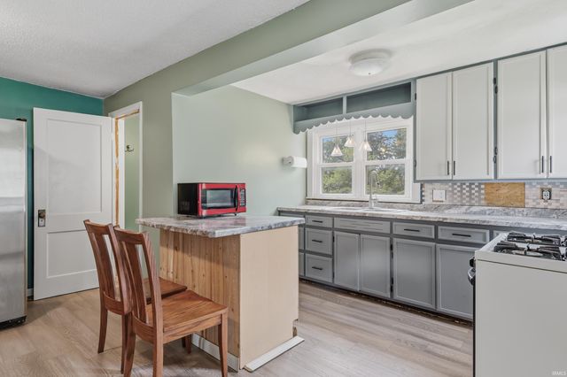 9003 Gardt Street, Fort Wayne, IN 46818