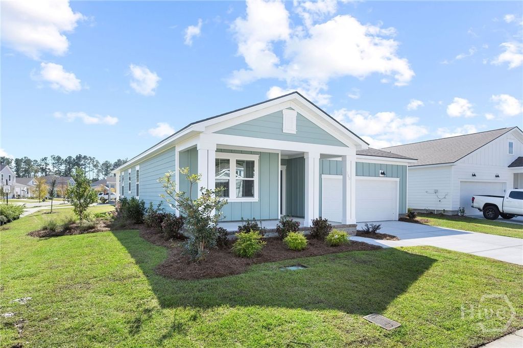 260 Crosstown Avenue, Richmond Hill, GA 31324