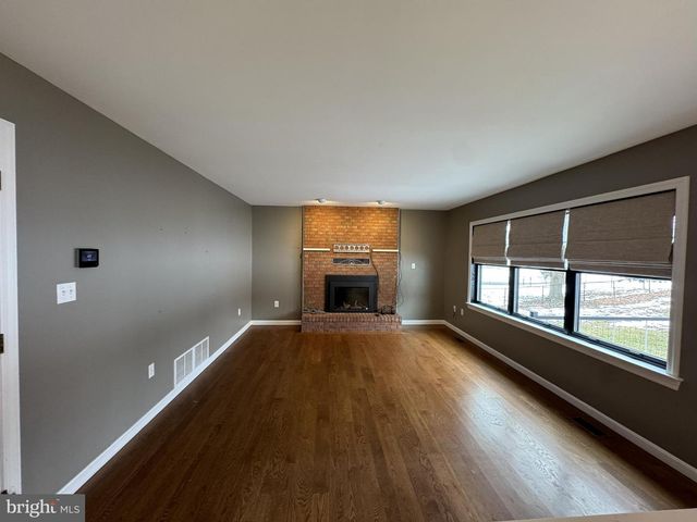 1219 SANDPIPER DR, State College, PA 16801