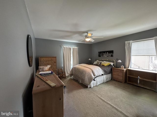 1219 SANDPIPER DR, State College, PA 16801