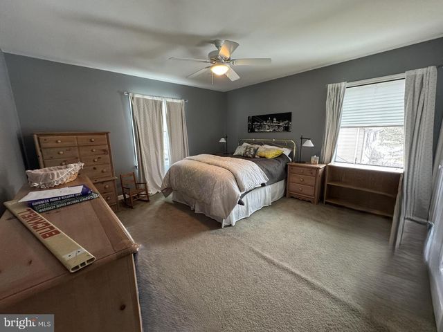 1219 SANDPIPER DR, State College, PA 16801