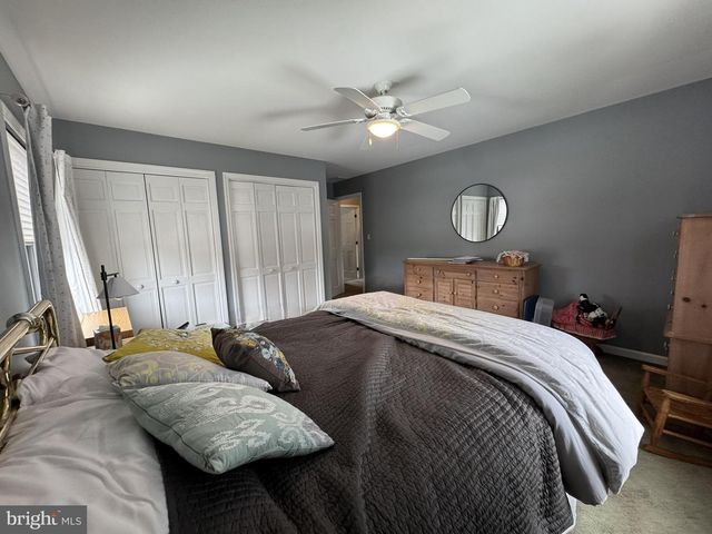 1219 SANDPIPER DR, State College, PA 16801