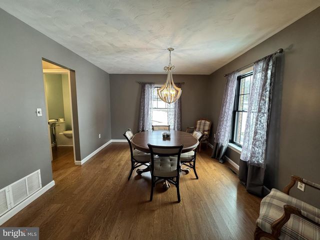 1219 SANDPIPER DR, State College, PA 16801