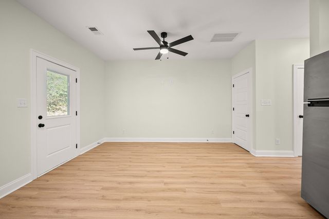 320 S 7th St Unit C, Clarksville, TN 37040