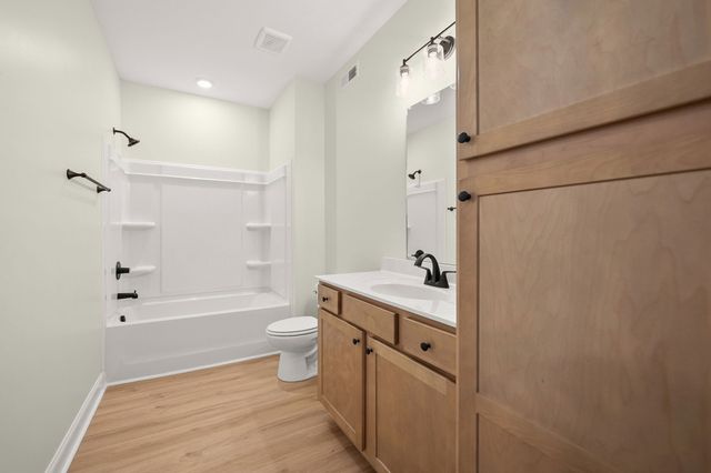 320 S 7th St Unit C, Clarksville, TN 37040