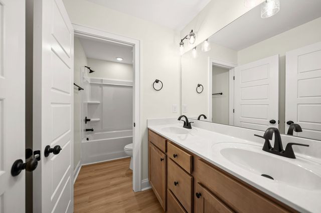 320 S 7th St Unit C, Clarksville, TN 37040