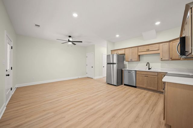 320 S 7th St Unit C, Clarksville, TN 37040