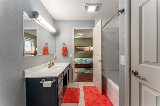 18645 County Highway X, Chippewa Falls, WI 54729