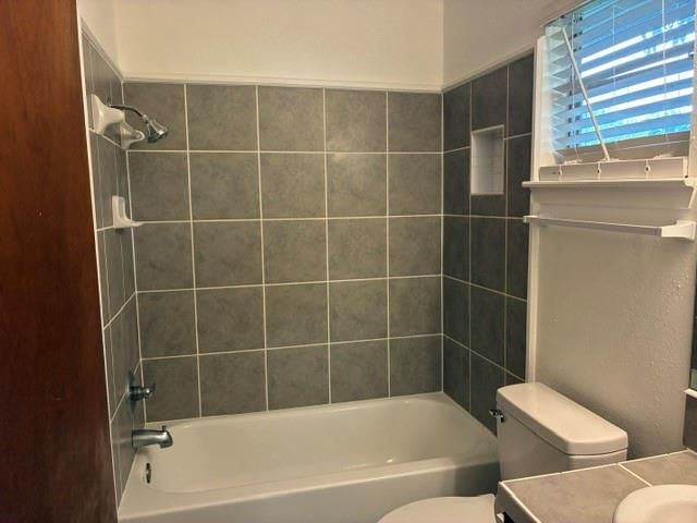 1507 Casey LN, Round Rock, TX 78664