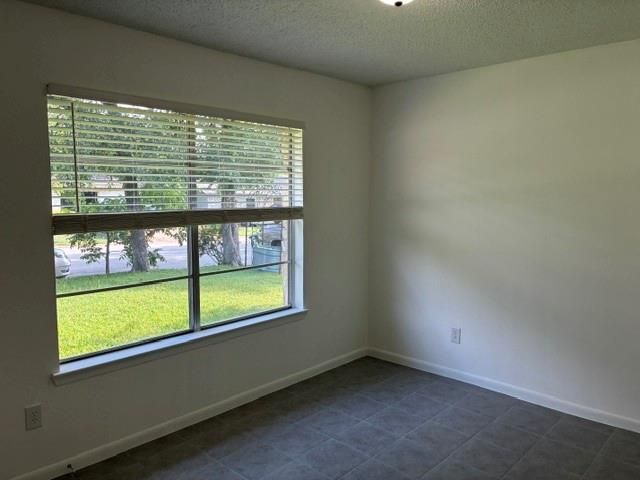 1507 Casey LN, Round Rock, TX 78664