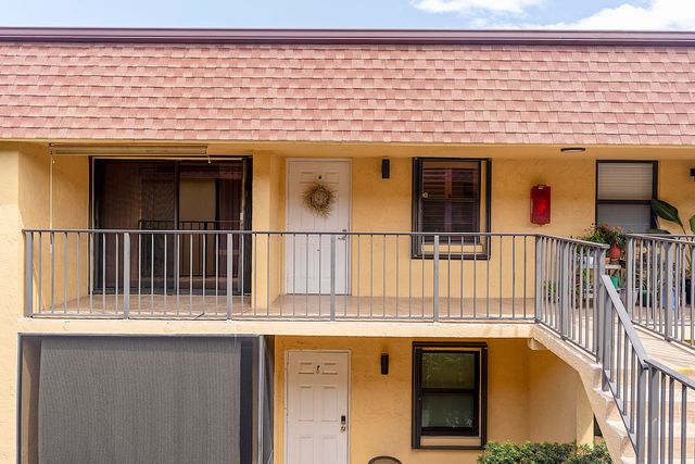 120 N M Street N, Lake Worth Beach, FL 33460