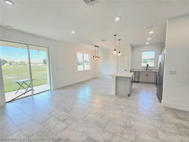 7324 Rolling Hills Road, Sebring, FL 33876