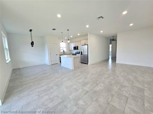 7324 Rolling Hills Road, Sebring, FL 33876